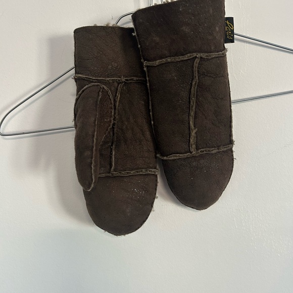 Aris Accessories - Paris Chocolate Brown Sheepskin Shearling Gloves
